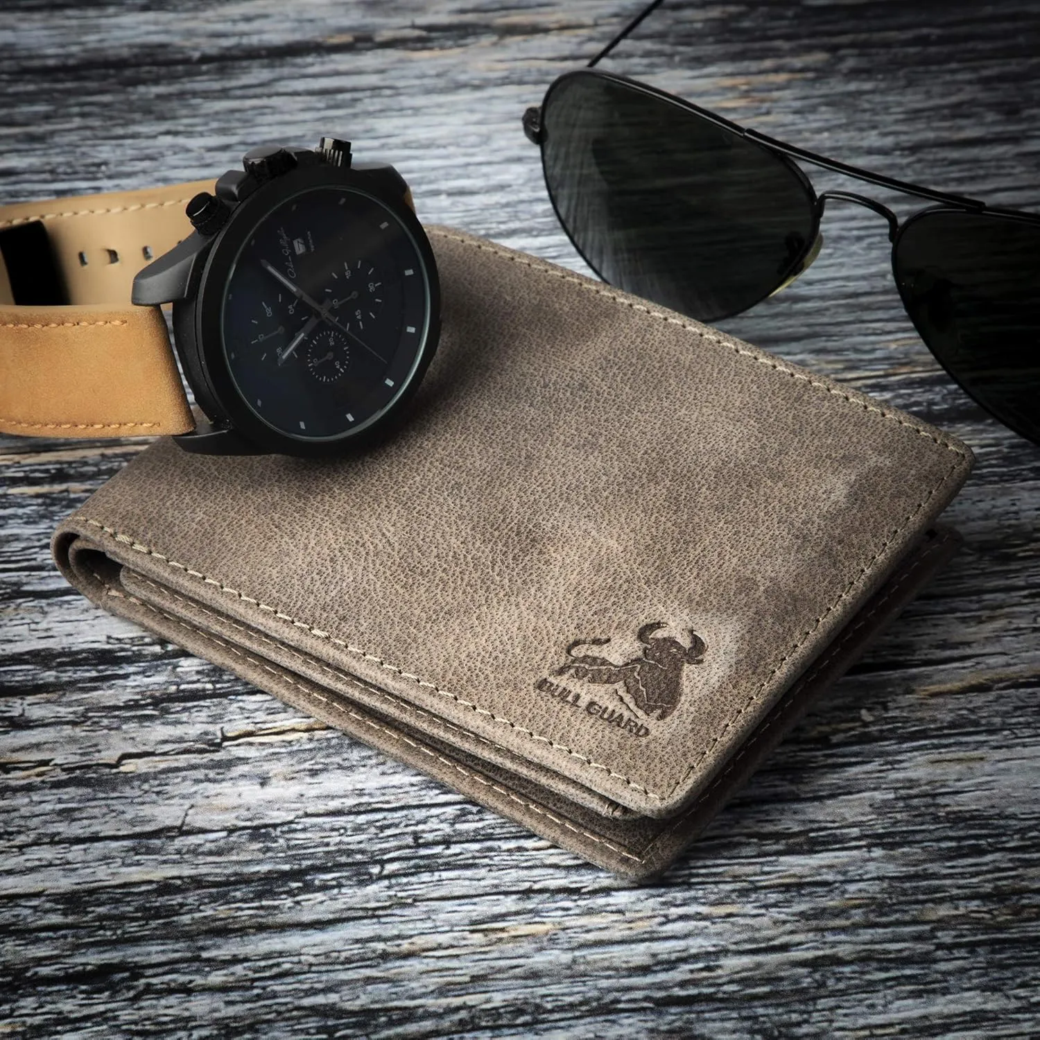 BULL GUARD RFID Mens Bifold Leather Wallet with 2 ID Windows Premium Security Full Grain Leather High Capacity Credit Card Wallet