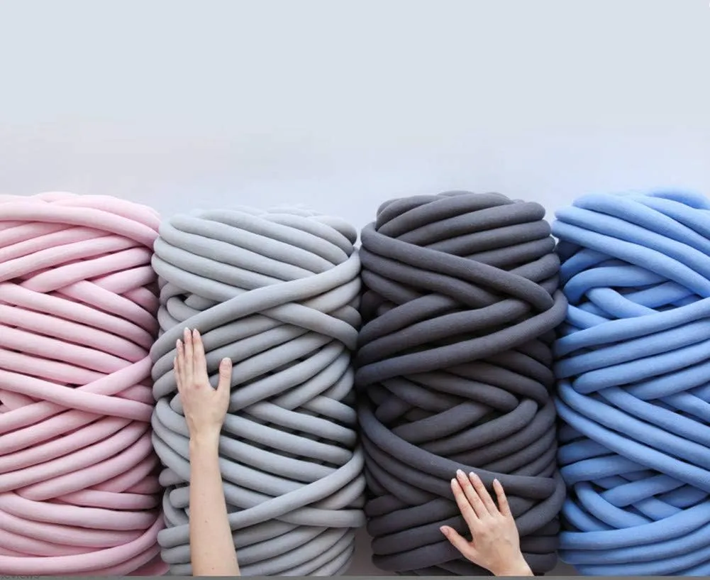 Chunky Yarn Chunky Wool Yarn 65yds Super Soft 2.2LBS Washable Super Bulky Giant Wool Yarn for Extreme Arm Knitting DIY Throw Sofa Bed Blanket Pillow Pet Bed and Bed Fence (1kg (2.2lbs), Pink)