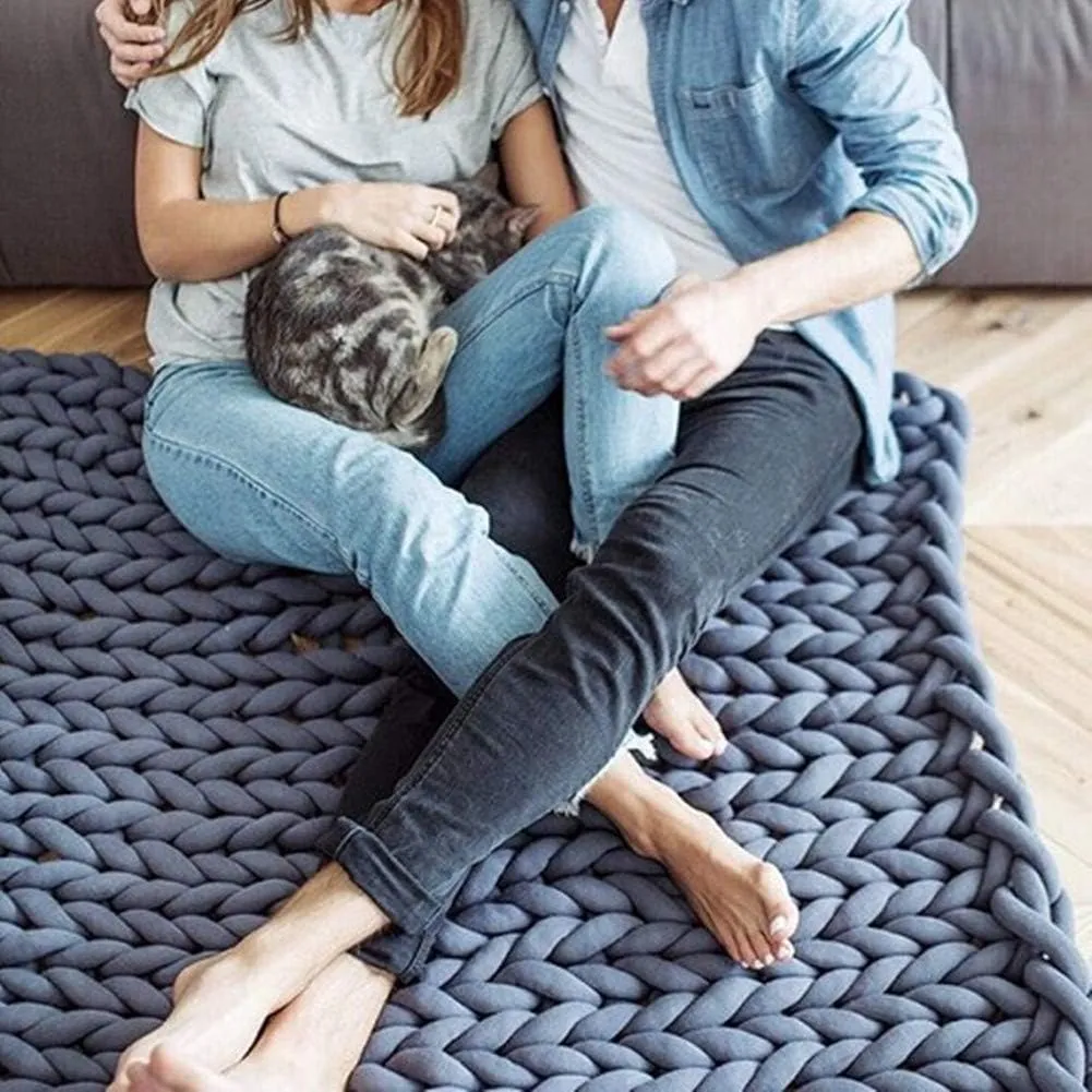 Chunky Yarn Giant Wool 2.2LBS Super Soft Washable Arm Extreme Bulky for Knitting DIY Throw Sofa Bed Blanket Pillow Pet and Fence (1kg (2.2lbs), Dark grey)