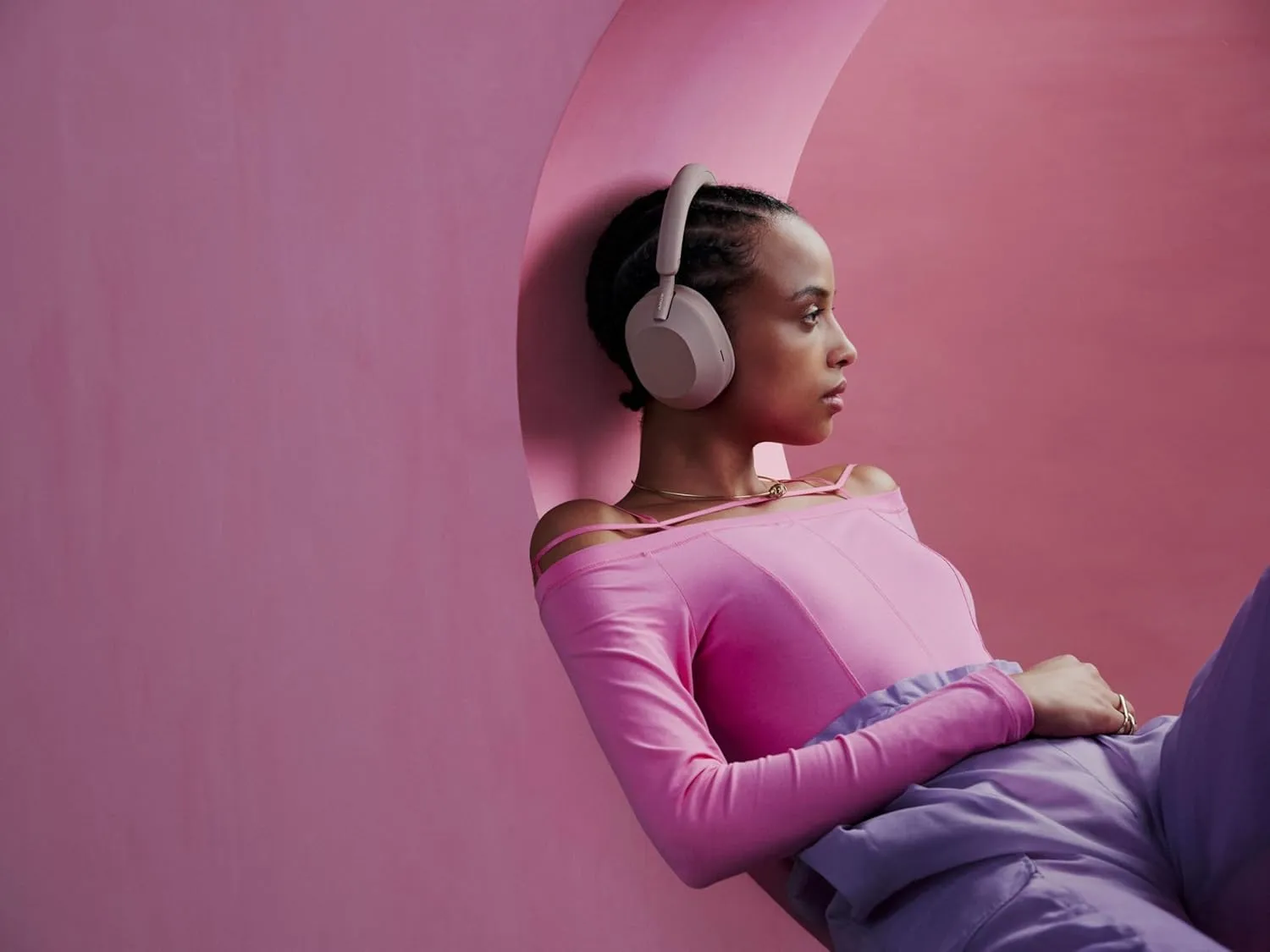 Sony WH-1000XM5 Premium Noise Canceling Wireless Headphones, Auto NC Optimizer, 30-Hour Battery, Alexa Voice Control, Smoky Pink