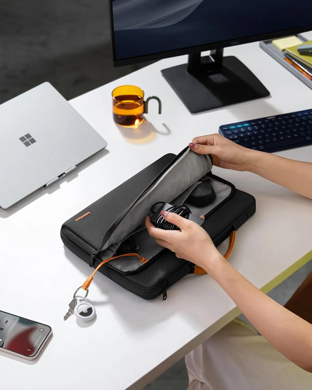 tomtoc 360 Protective Laptop Carrying Case for 13-inch New Surface Pro 11th, Copilot PC 2024, Surface Pro 10/9/8/X with Signature Keyboard/X Keyboard, Water-Resistant Laptop Sleeve, Black
